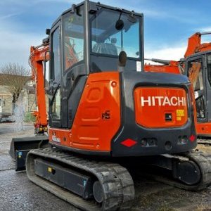 foto 6.5t Hitachi ZX65USB-6 CLR mini excavator