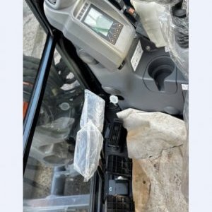 foto 6.5t Hitachi ZX65USB-6 CLR mini excavator