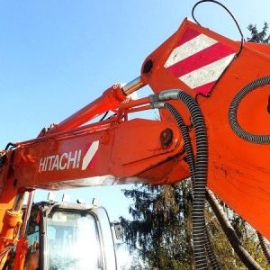 foto 17t excavator tilt+pliers ex-rail Hitachi ZX140